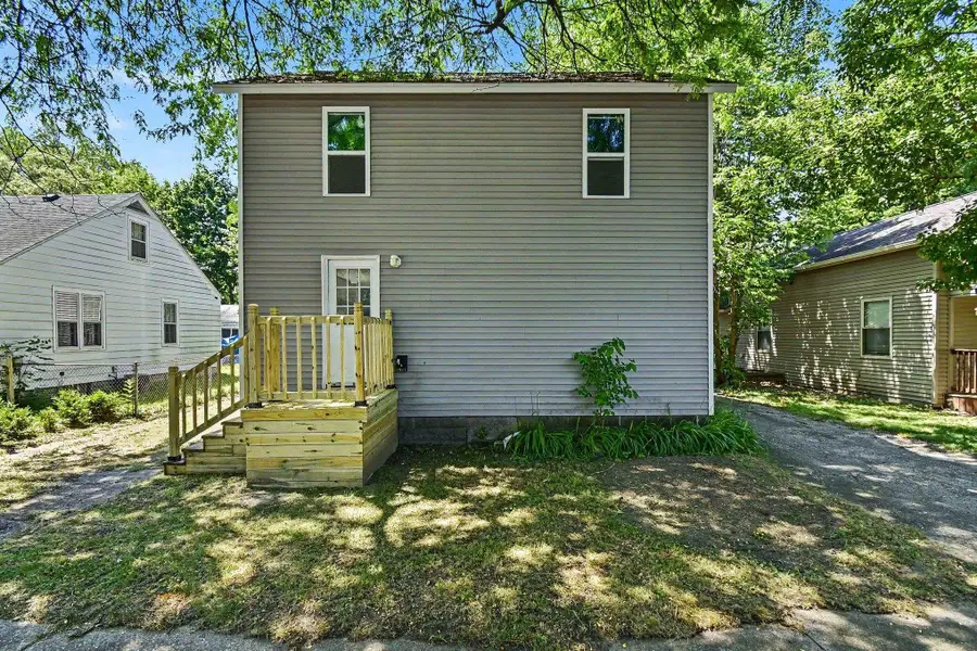 1917 Van Buren, Saginaw, MI 48602 - #2