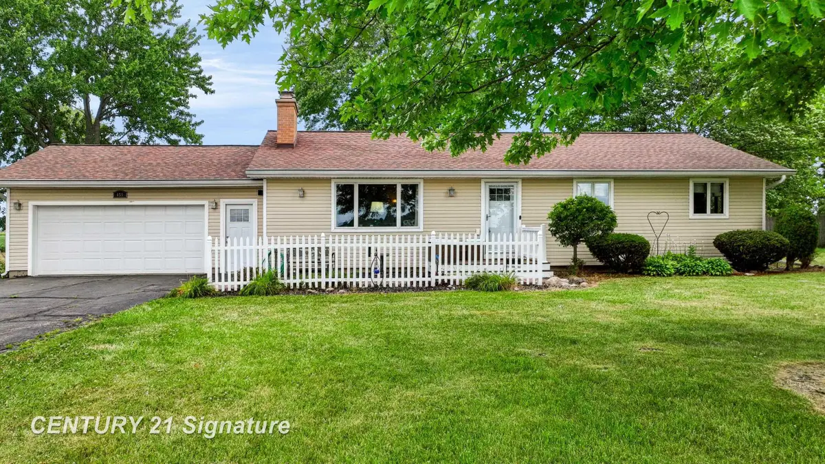 455 S Vernon, Corunna, MI 48817 - #1