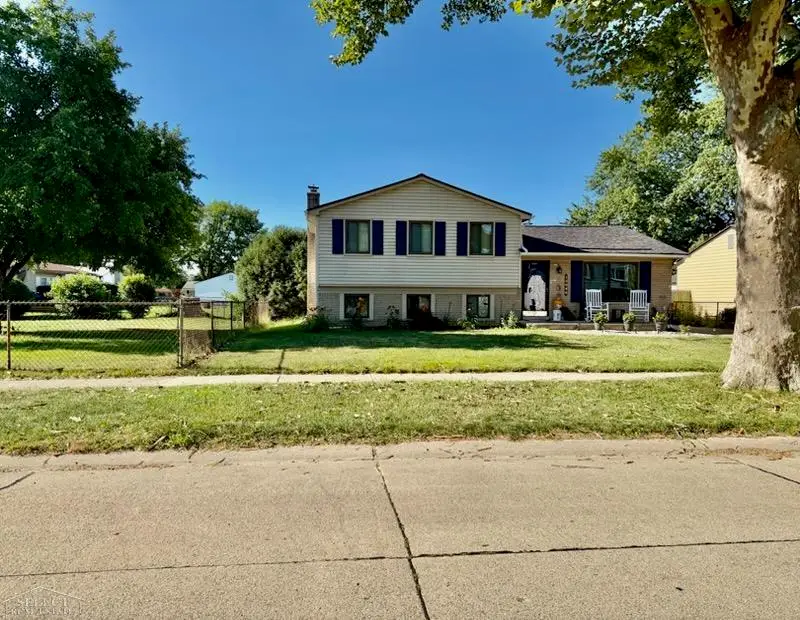 15046 Annapolis, Sterling Heights, MI 48313 - #2