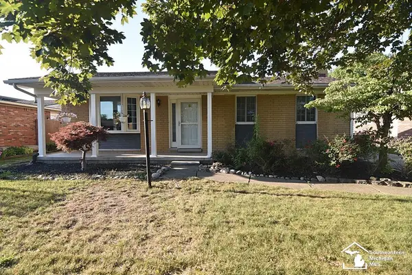 20474 Indiana, Brownstown Twp, MI 48183