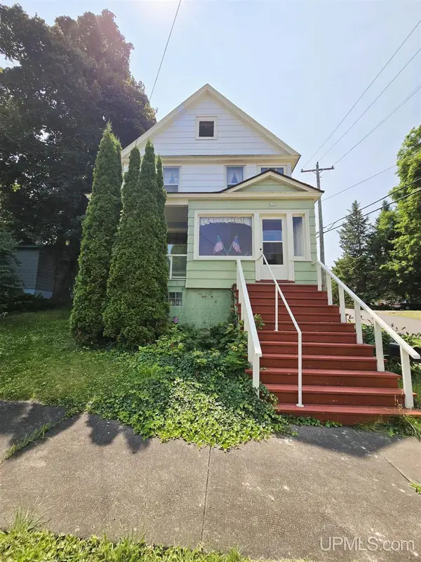 609 W Douglass, Houghton, MI 49931