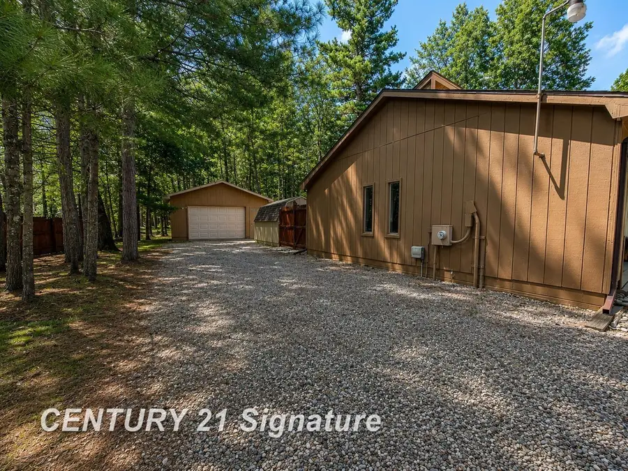 2625 W Nestel, Prudenville, MI 48651 - #3