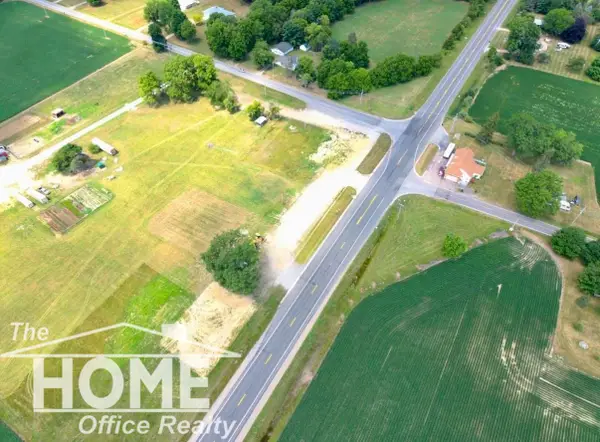 5997 N M 52, Owosso, MI 48867