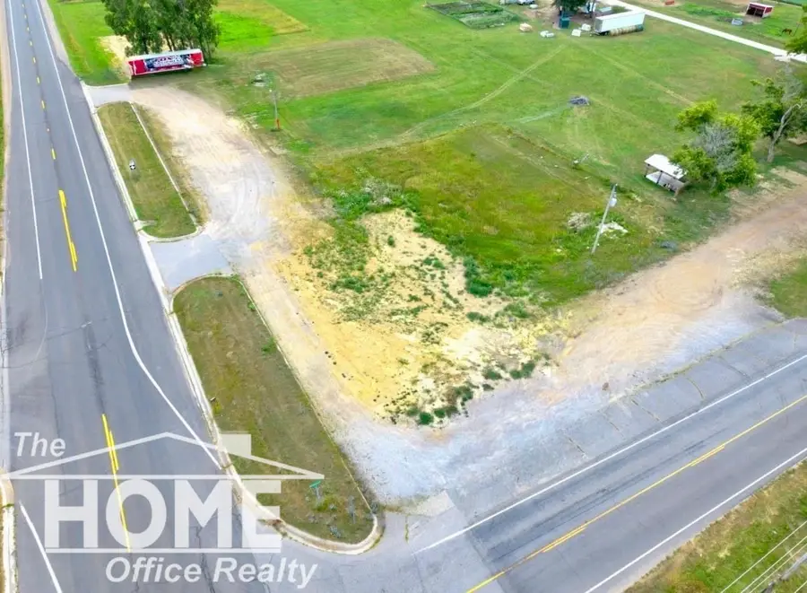 5997 N M 52, Owosso, MI 48867 - #2