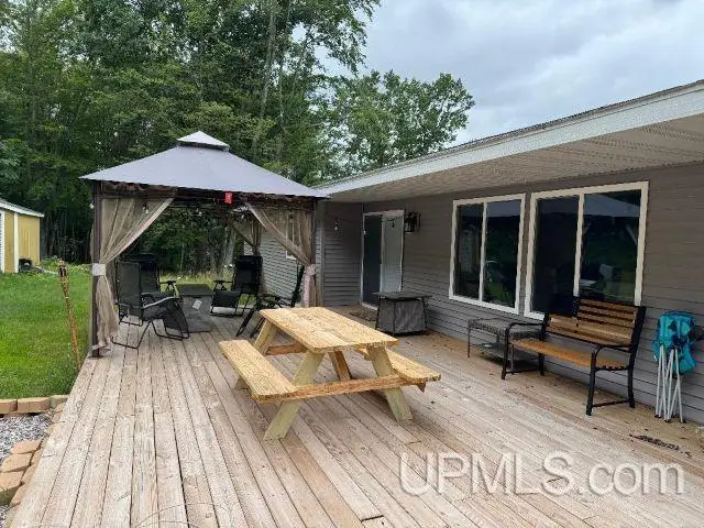 649 N Riverhills, Kingsford, MI 49802 - #3
