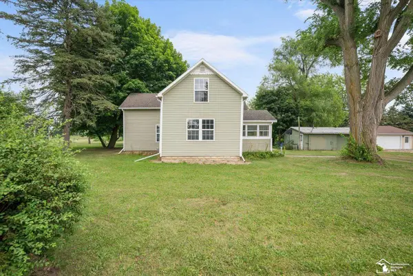 8408 Memorial, Ottawa Lake, MI 49267