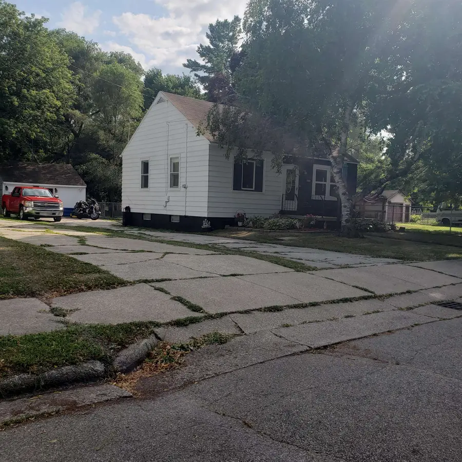 2118 1st, Bay City, MI 48708 - #2