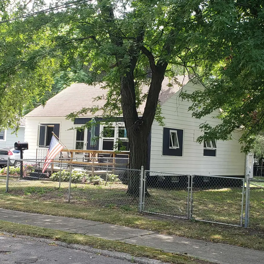 2118 1st, Bay City, MI 48708 - #3