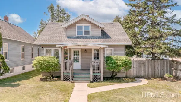 917 Washington, Escanaba, MI 49829