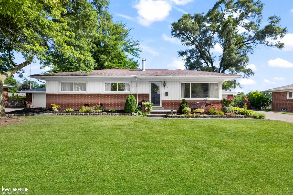 8337 Timberline, Utica, MI 48316 - #1