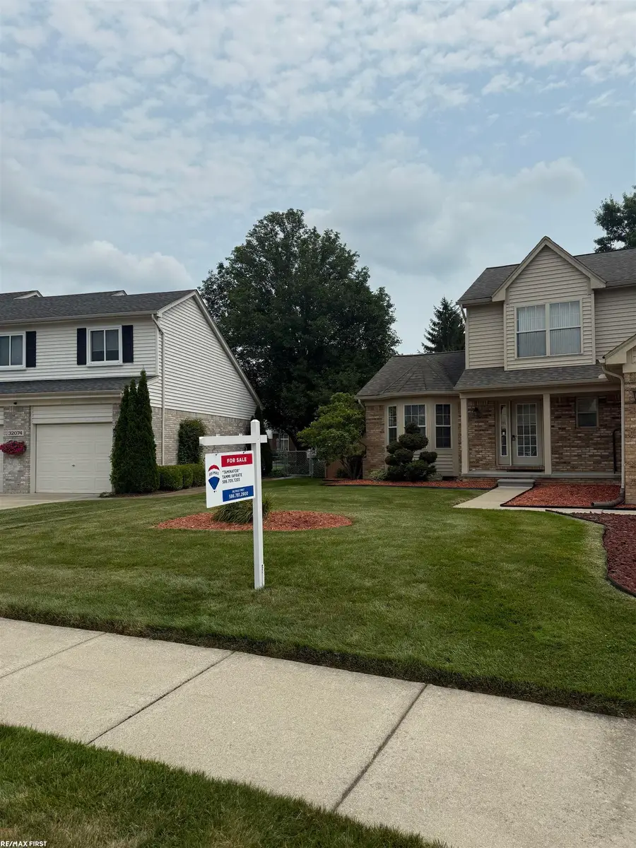 32070 Oakcrest, New Baltimore, MI 48047 - #2