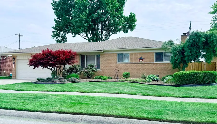 18518 Whalen, Clinton Township, MI 48035 - #3