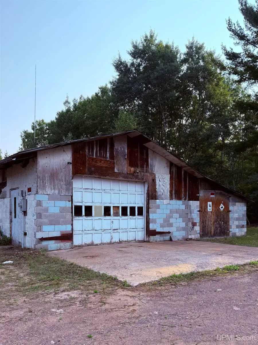 545 S Rice Lake, Gwinn, MI 49841 - #2