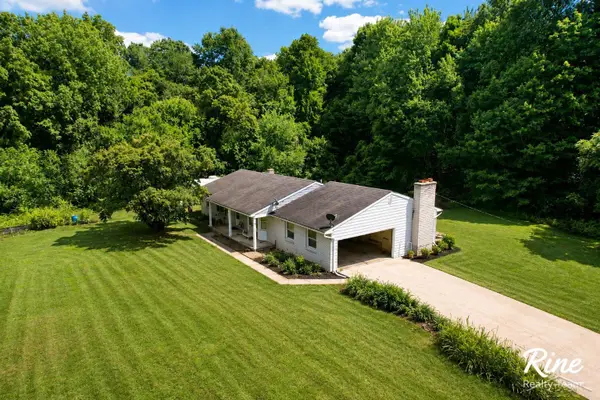 4924 Thurlby, Mason, MI 48854