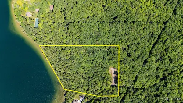 578/580 Pentoga, Crystal Falls, MI 49920