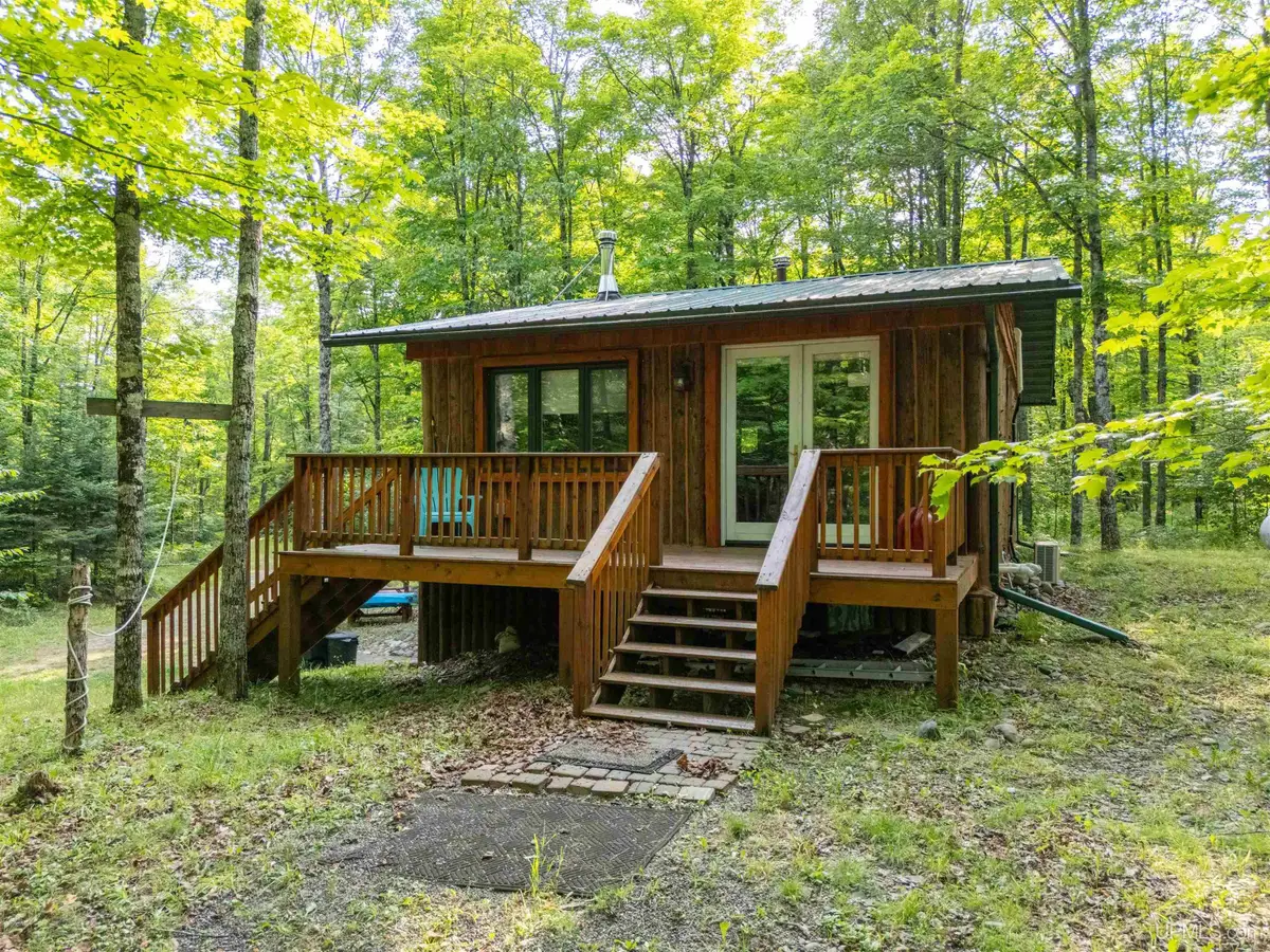 109 Birchfield, Iron River, MI 49935 - #1