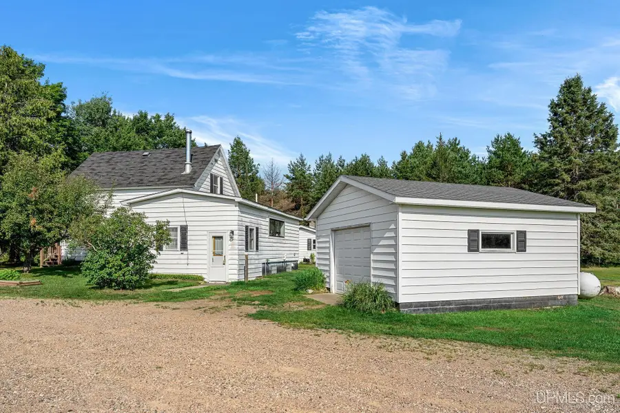 401 Co Rd Faa, Champion, MI 49814 - #2