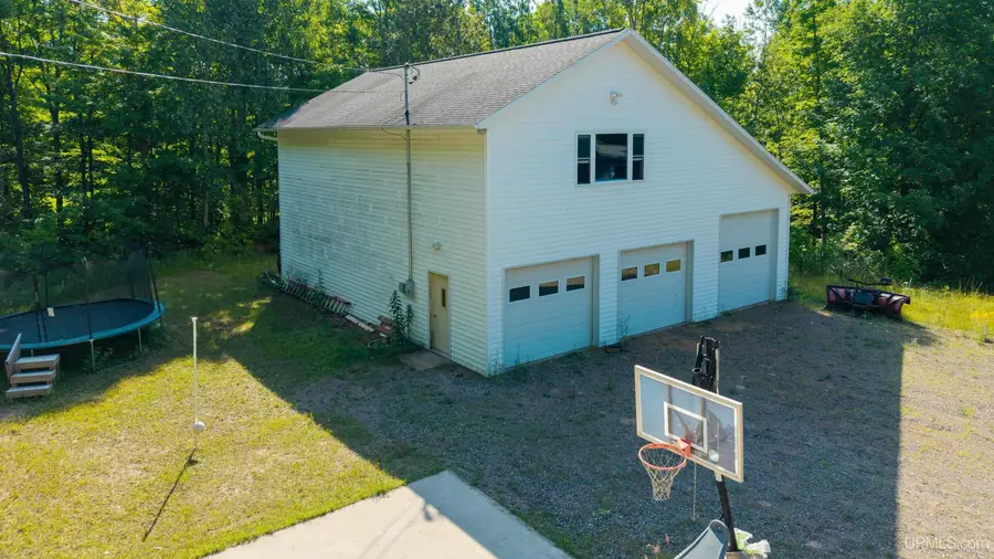 156 Miller, Gwinn, MI 49841 - #3