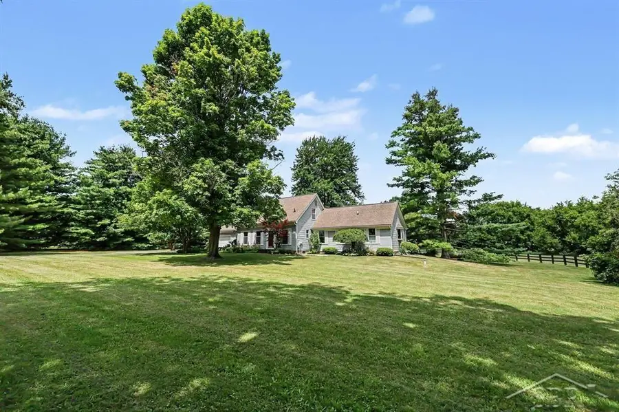 5975 Hollow Corners, Dryden, MI 48428 - #3