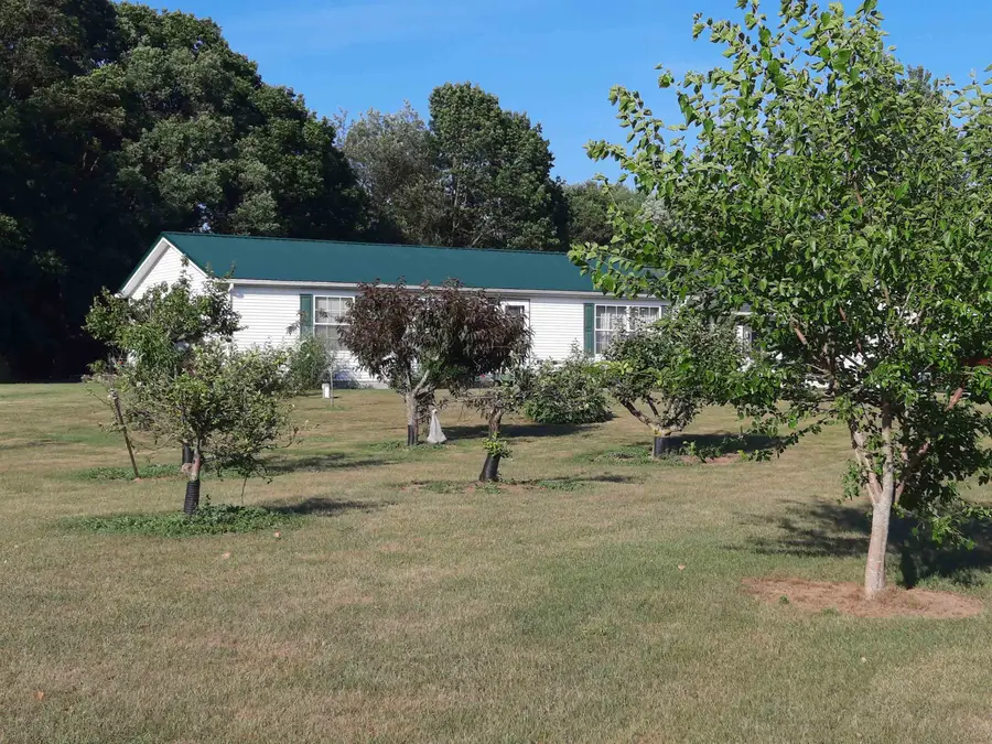 4724 Stone, Millington, MI 48746 - #3