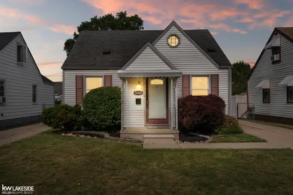 24885 Lexington, Eastpointe, MI 48021