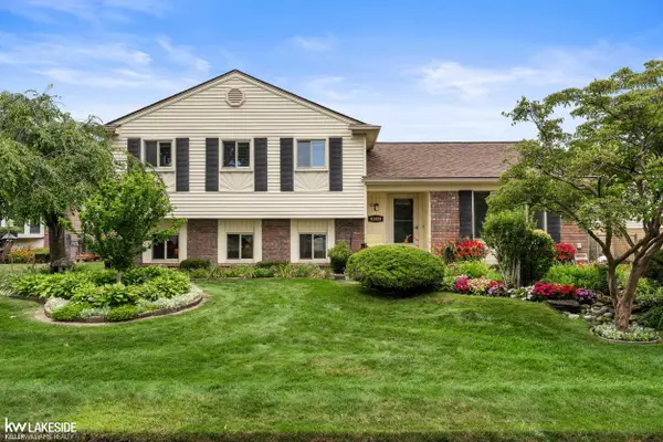 41499 Harvard, Sterling Heights, MI 48313