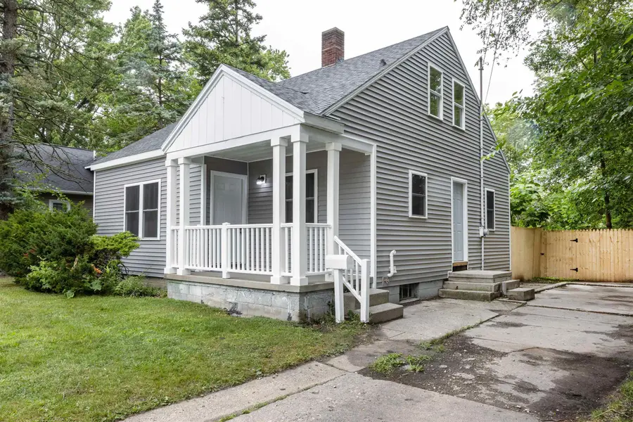2116 Mackinaw, Saginaw, MI 48602 - #2
