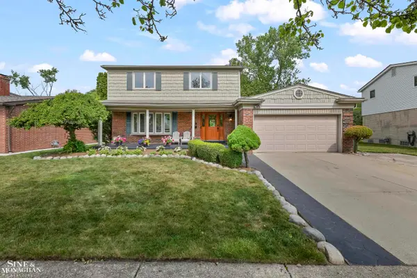 23209 Robert John, Saint Clair Shores, MI 48080