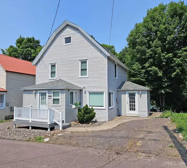 508 W Baraga, Houghton, MI 49931