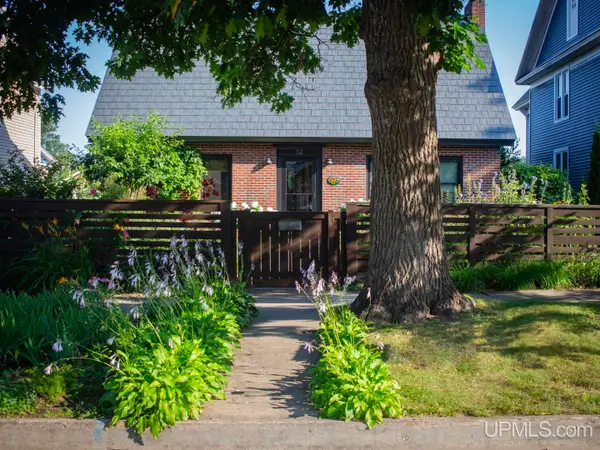112 E Main, Negaunee, MI 49866