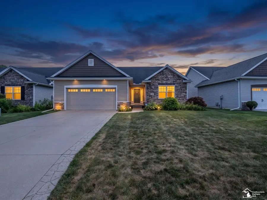 3549 Summer Breeze, Lambertville, MI 48144 - #2