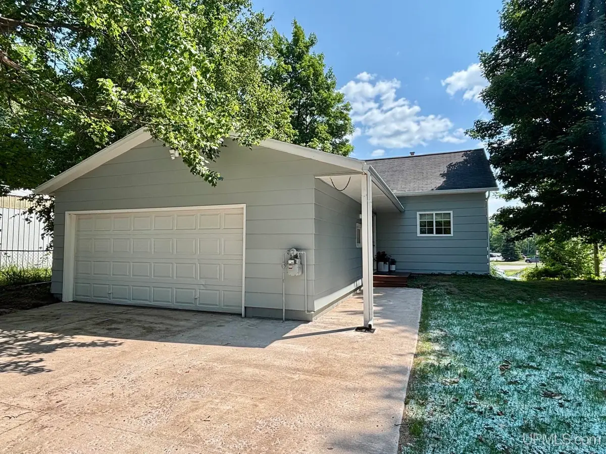 2003 W Ridge, Marquette, MI 49855 - #1