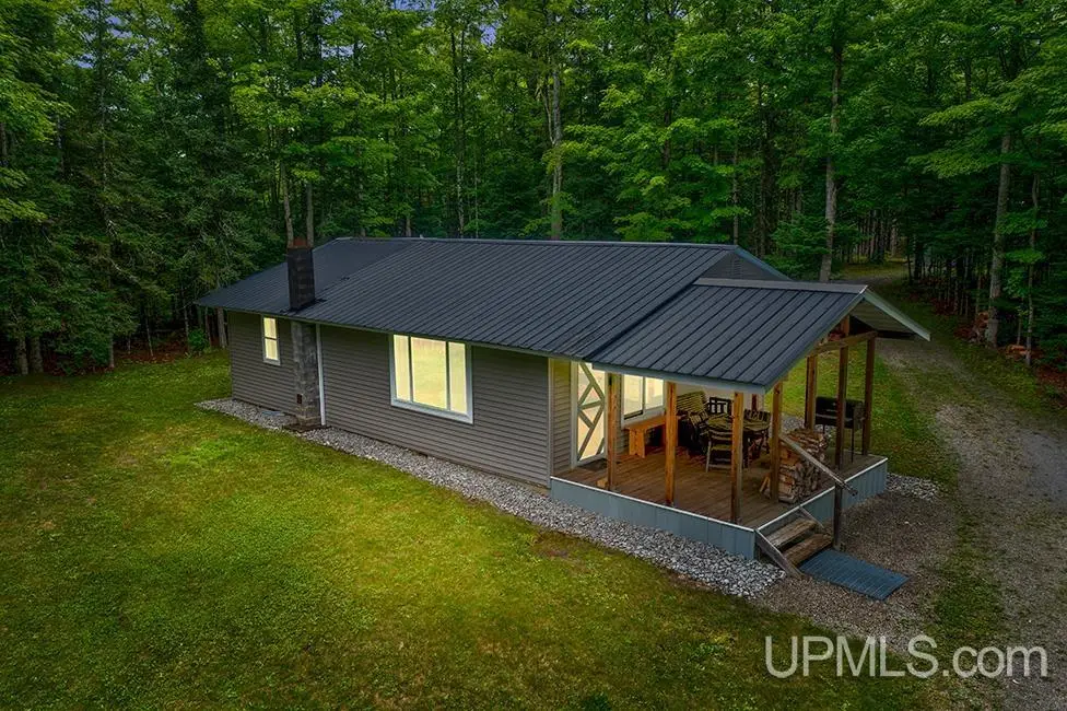 N16804 Nowak, Spalding, MI 49886 - #1