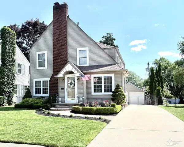 2681 Lenox, Trenton, MI 48183