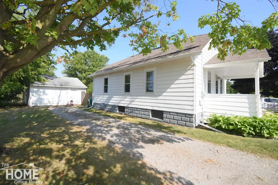 1022 S Lyon, Owosso, MI 48867 - #2