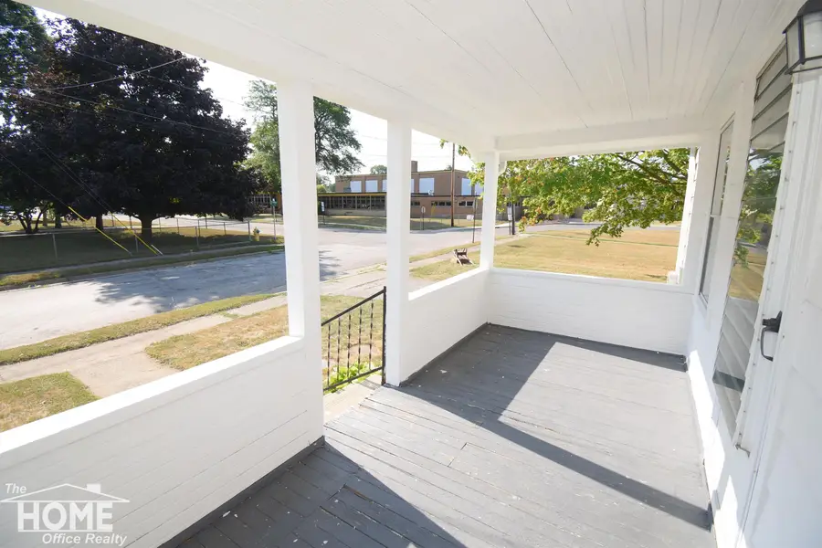1022 S Lyon, Owosso, MI 48867 - #3