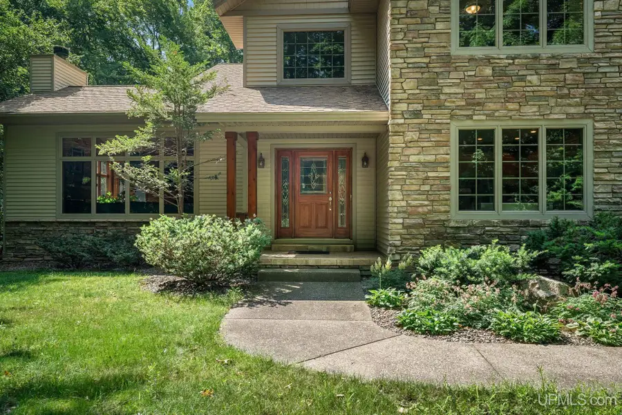 135 Hidden Springs, Marquette, MI 49855 - #2