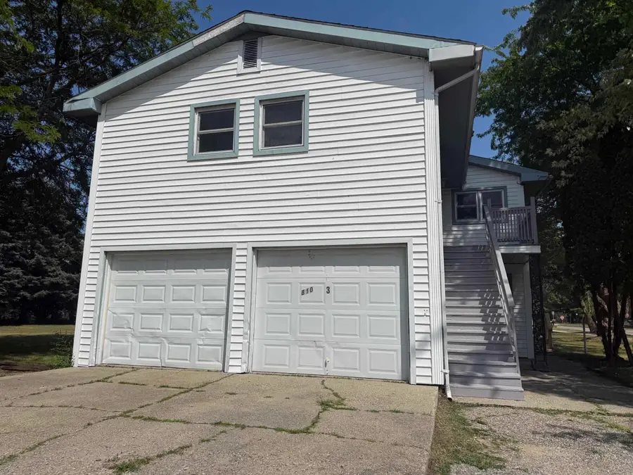 810 W First, Gladwin, MI 48624 - #2