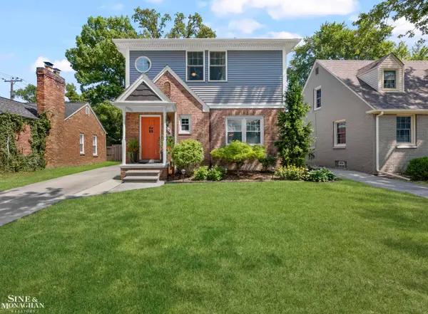 1648 Hampton, Grosse Pointe Woods, MI 48236