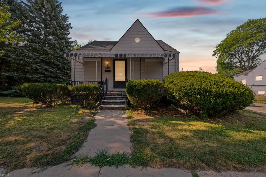 7076 Continental, Warren, MI 48091 - #2