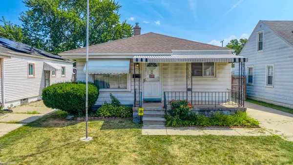 24828 Laetham, Eastpointe, MI 48021