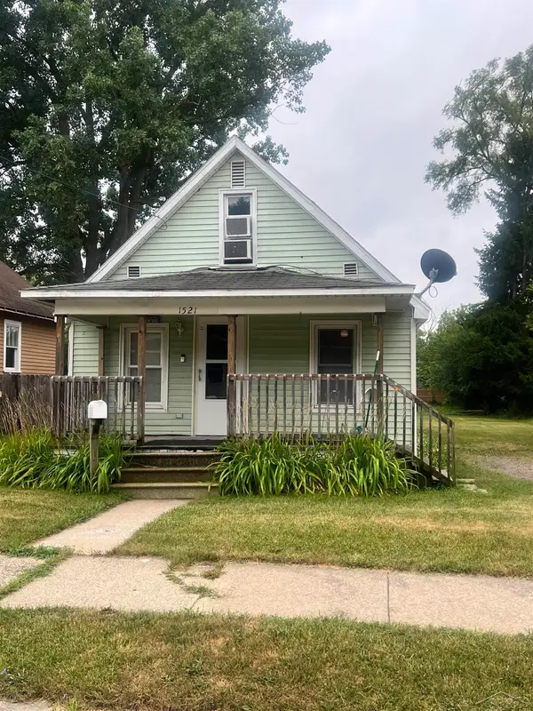 1521 Stanley, Saginaw, MI 48602