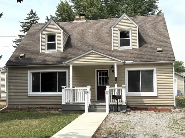 229 N Charels, Adrian, MI 49221