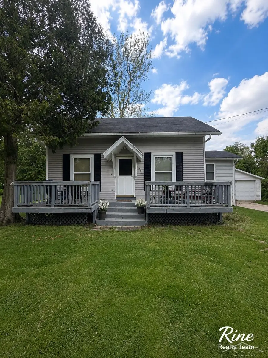 832 Hyatt, Eaton Rapids, MI 48827 - #3