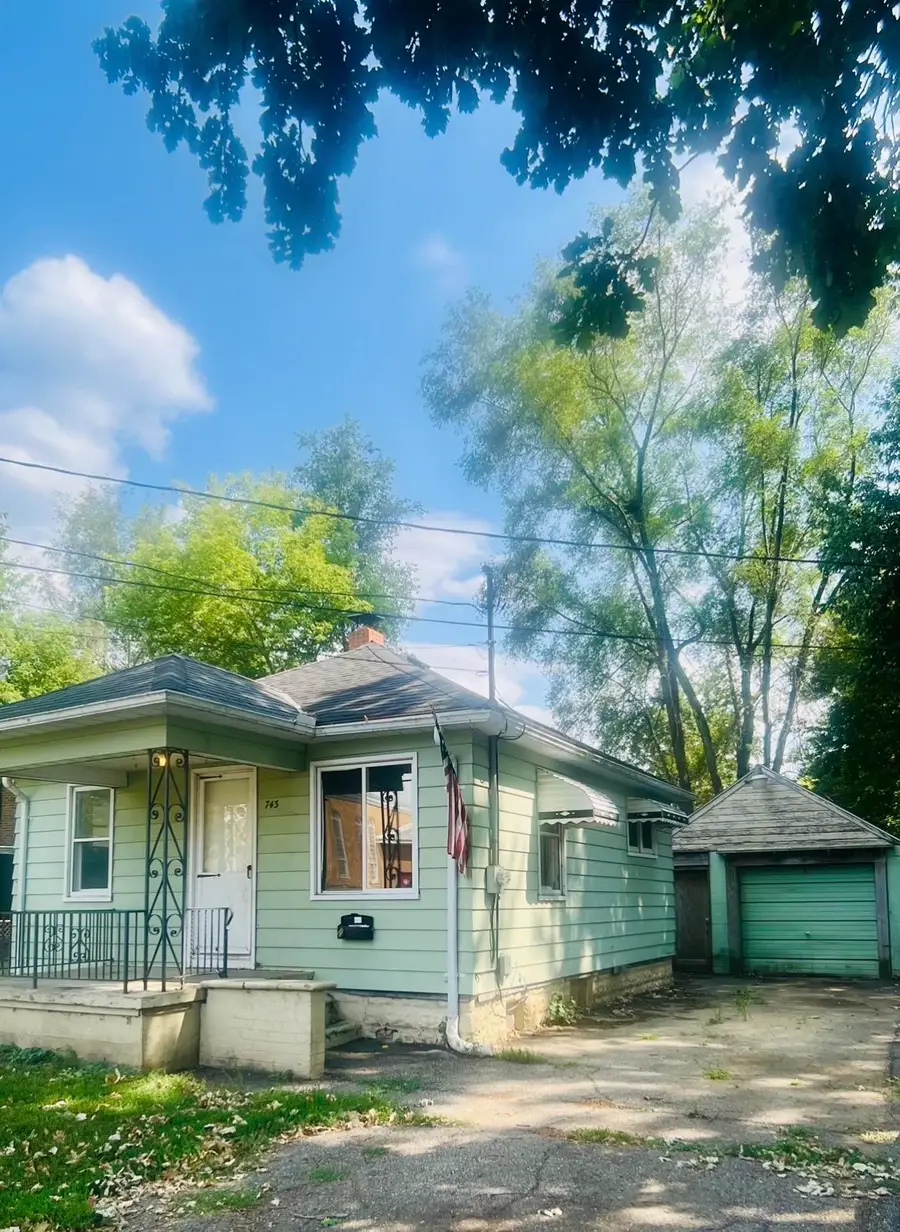 743 Nuebert, Flint, MI 48507 - #2