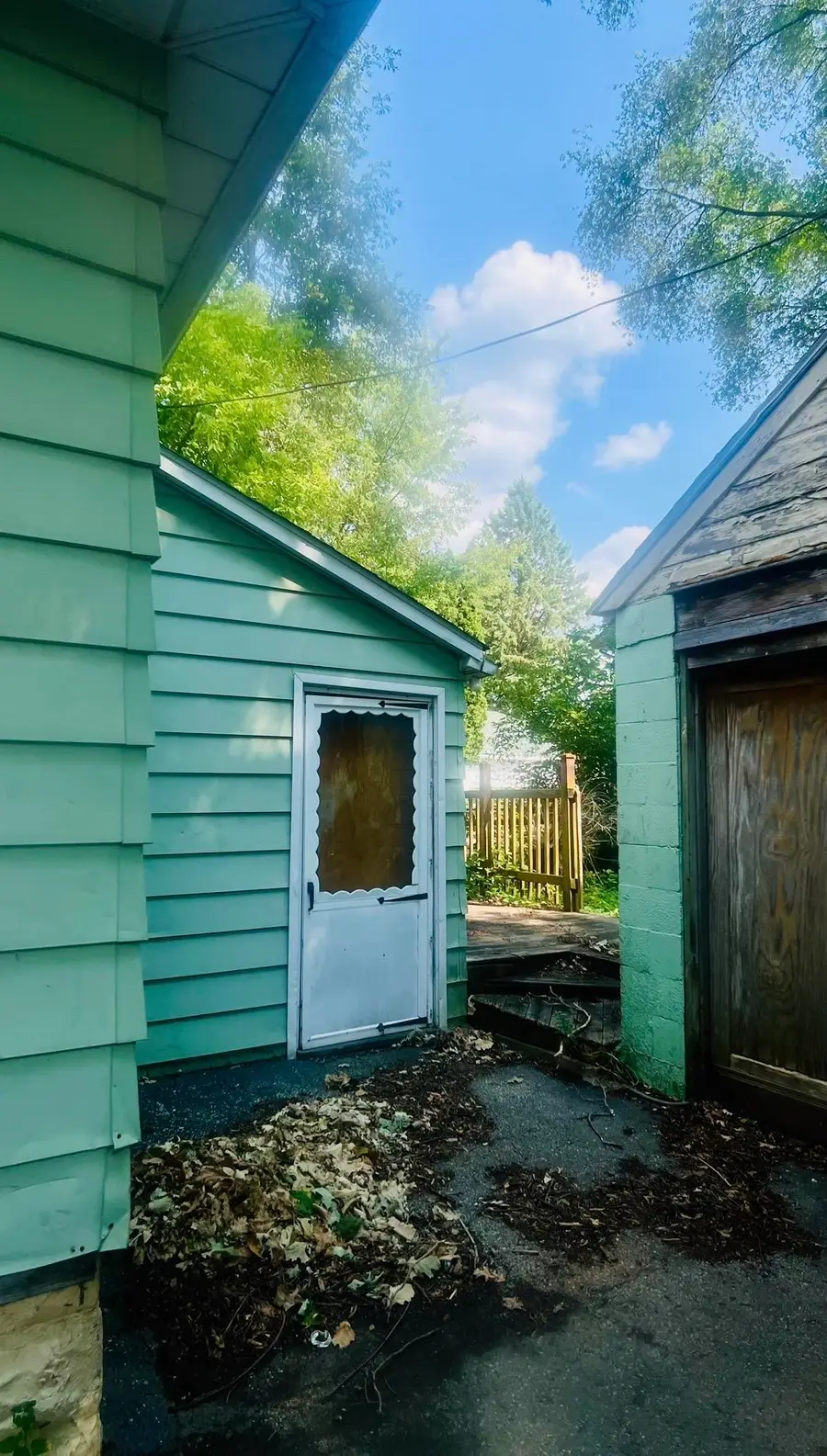 743 Nuebert, Flint, MI 48507 - #3