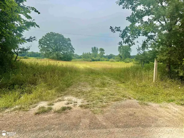 11345 Farrand, Otisville, MI 48463