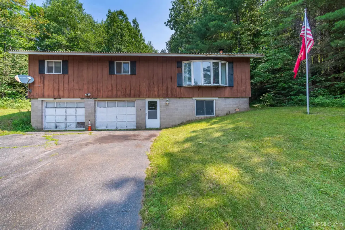 394 M95, Republic, MI 49879 - #1