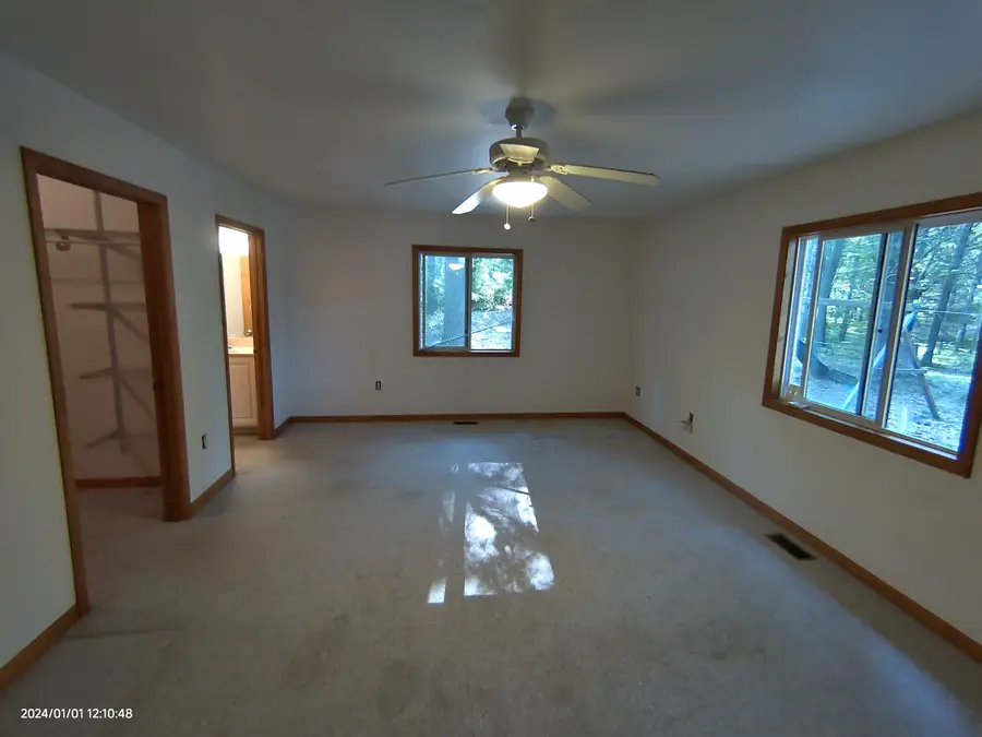 701 Westlawn, Harrison, MI 48625 - #3
