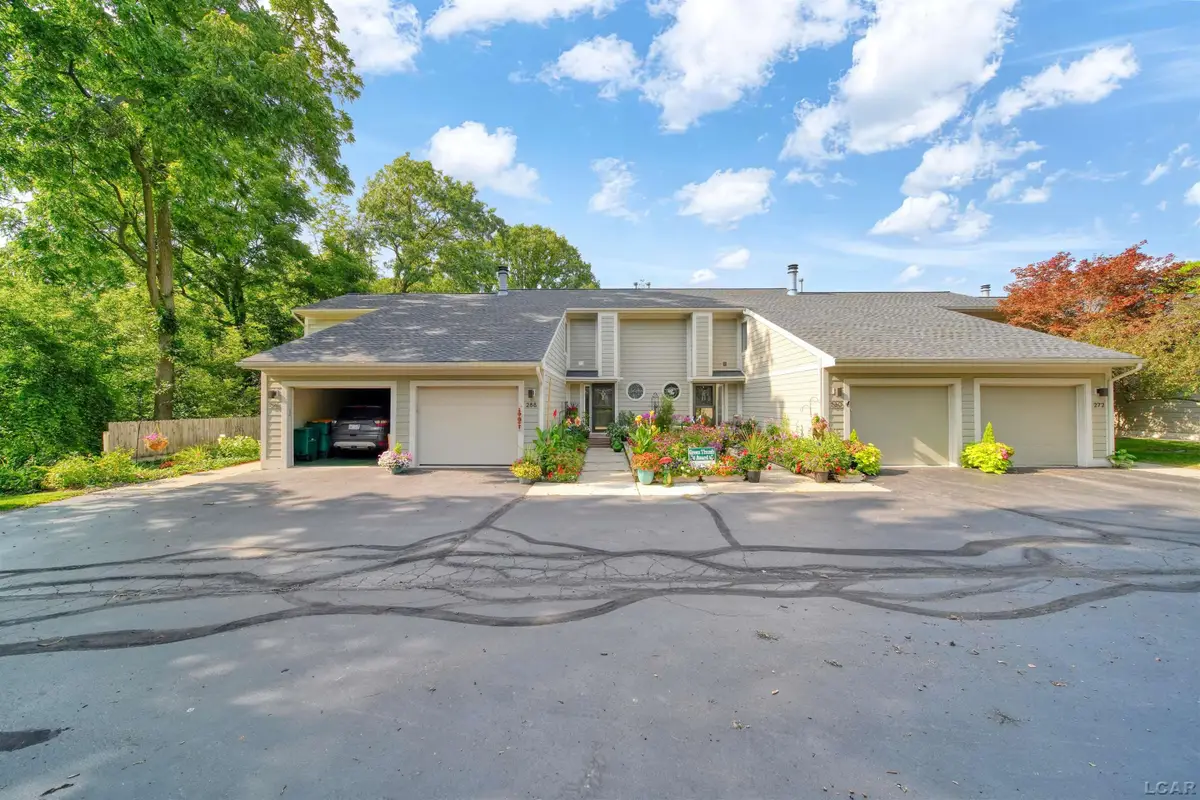 288 Whitlock St, Saline, MI 48176 - #1